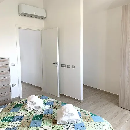 Apartment Grazioso Attico Con Aria Condizionata E Comodo Spazio Esterno C347 Calasetta