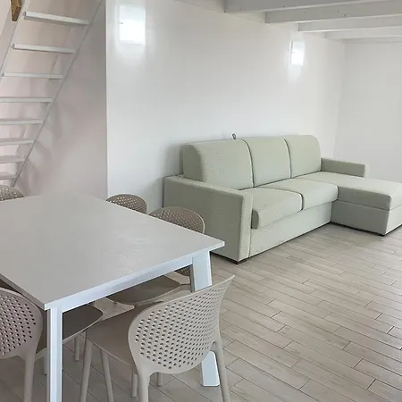 Grazioso Attico Con Aria Condizionata E Comodo Spazio Esterno C347 Apartment Calasetta