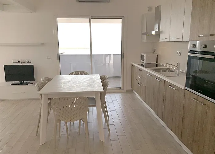 Grazioso Attico Con Aria Condizionata E Comodo Spazio Esterno C347 Apartment Calasetta